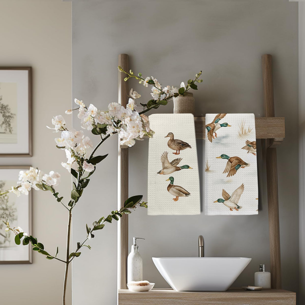 Duck Lover Gifts Kitchen & Hand Towels for Bathroom Set of 2,Gifts for Mallard Duck Decor Dish & Tea Towels for Kitchen, 16X24 Inch